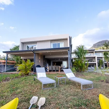 L'Escale 3 Bedrooms Sea View And Beachfront Suite By Dream Escapes Tamarin Exterior photo