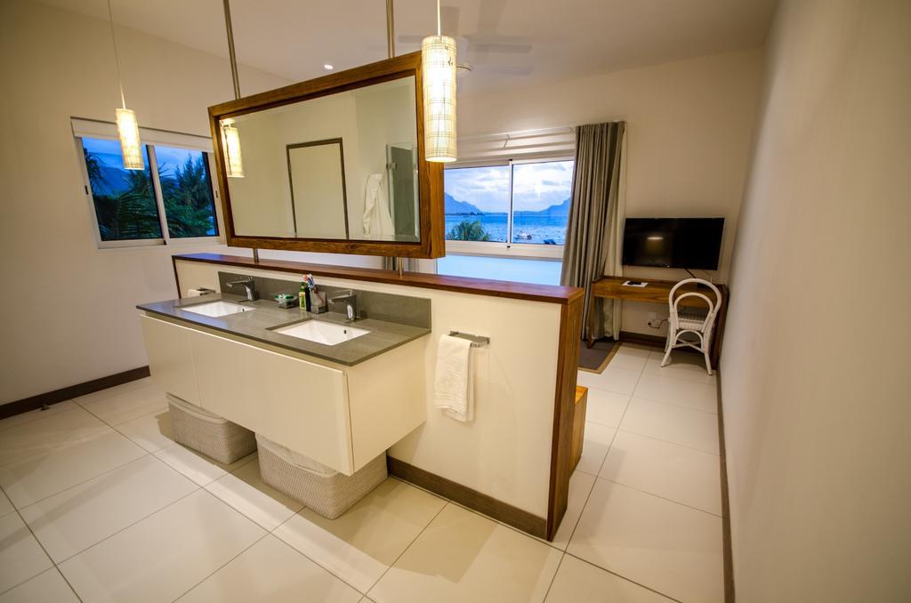 Apartment L'Escale 3 Bedrooms Sea View And Beachfront Suite By Dream Escapes