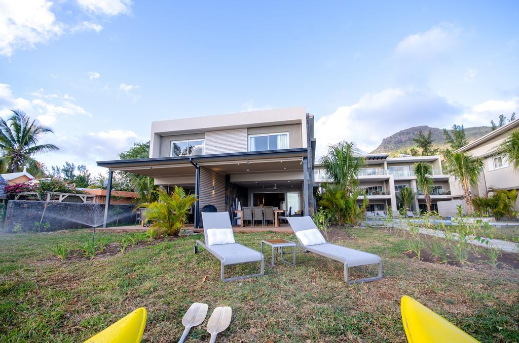 L'Escale 3 Bedrooms Sea View And Beachfront Suite By Dream Escapes * Tamarin