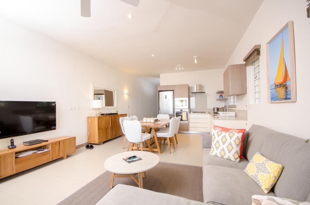 L'Escale 3 Bedrooms Sea View And Beachfront Suite By Dream Escapes *