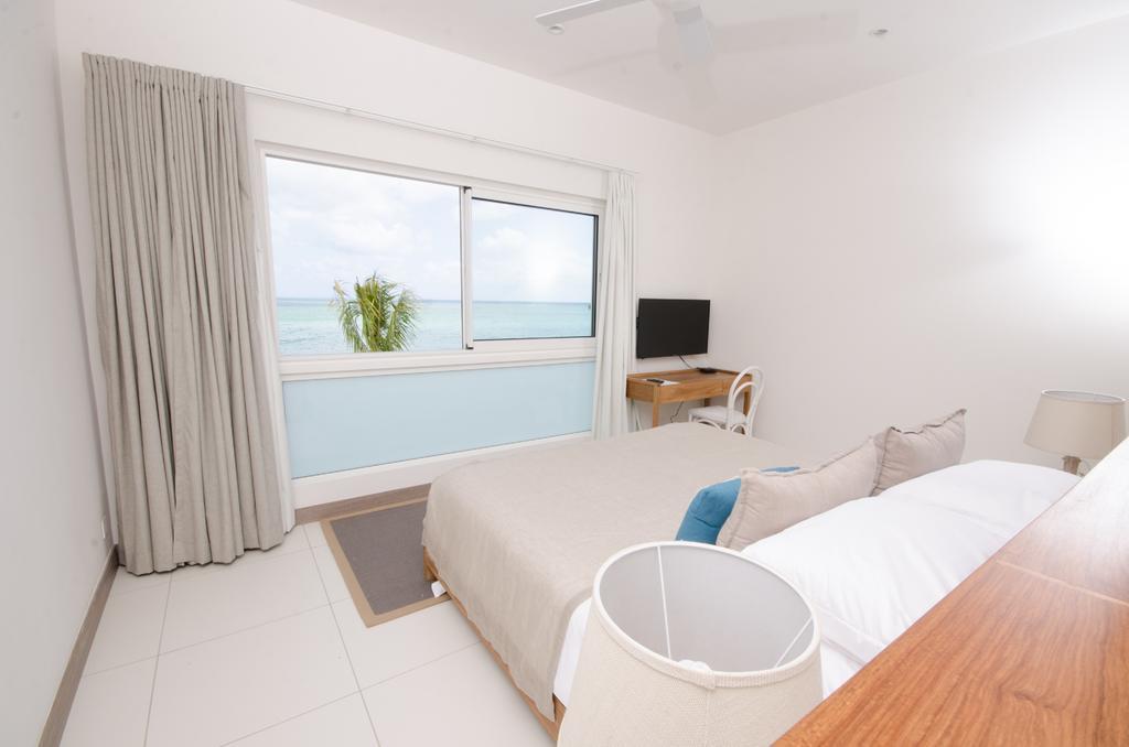 L'Escale 3 Bedrooms Sea View And Beachfront Suite By Dream Escapes * Tamarin