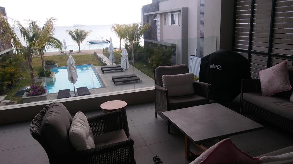 Apartment L'Escale 3 Bedrooms Sea View And Beachfront Suite By Dream Escapes *