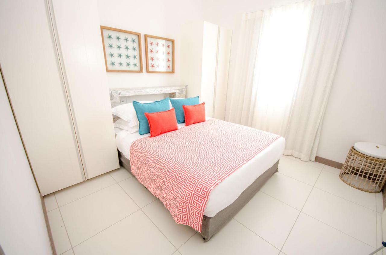 Apartment L'Escale 3 Bedrooms Sea View And Beachfront Suite By Dream Escapes