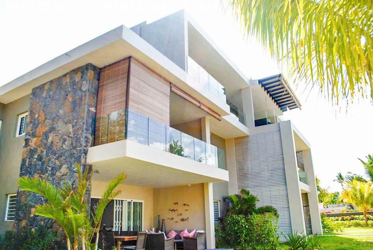 L'Escale 3 Bedrooms Sea View And Beachfront Suite By Dream Escapes *
