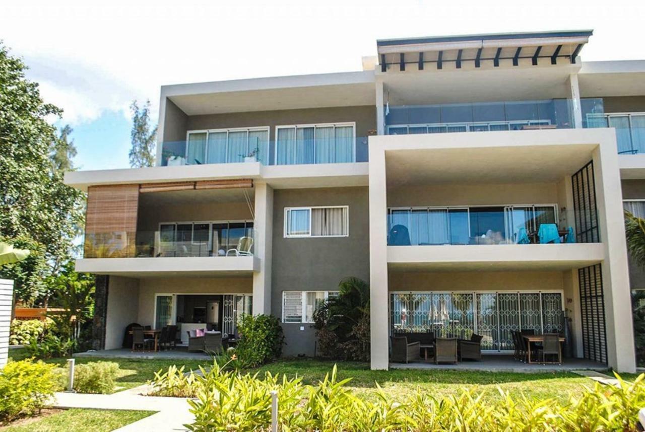 Apartment L'Escale 3 Bedrooms Sea View And Beachfront Suite By Dream Escapes